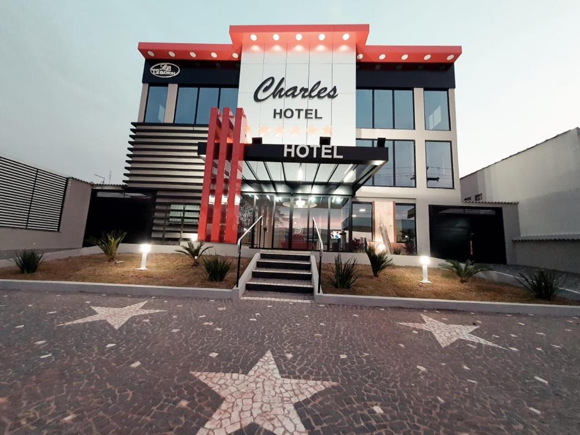 Charles Hotel Pôrto Ferreira المظهر الخارجي الصورة