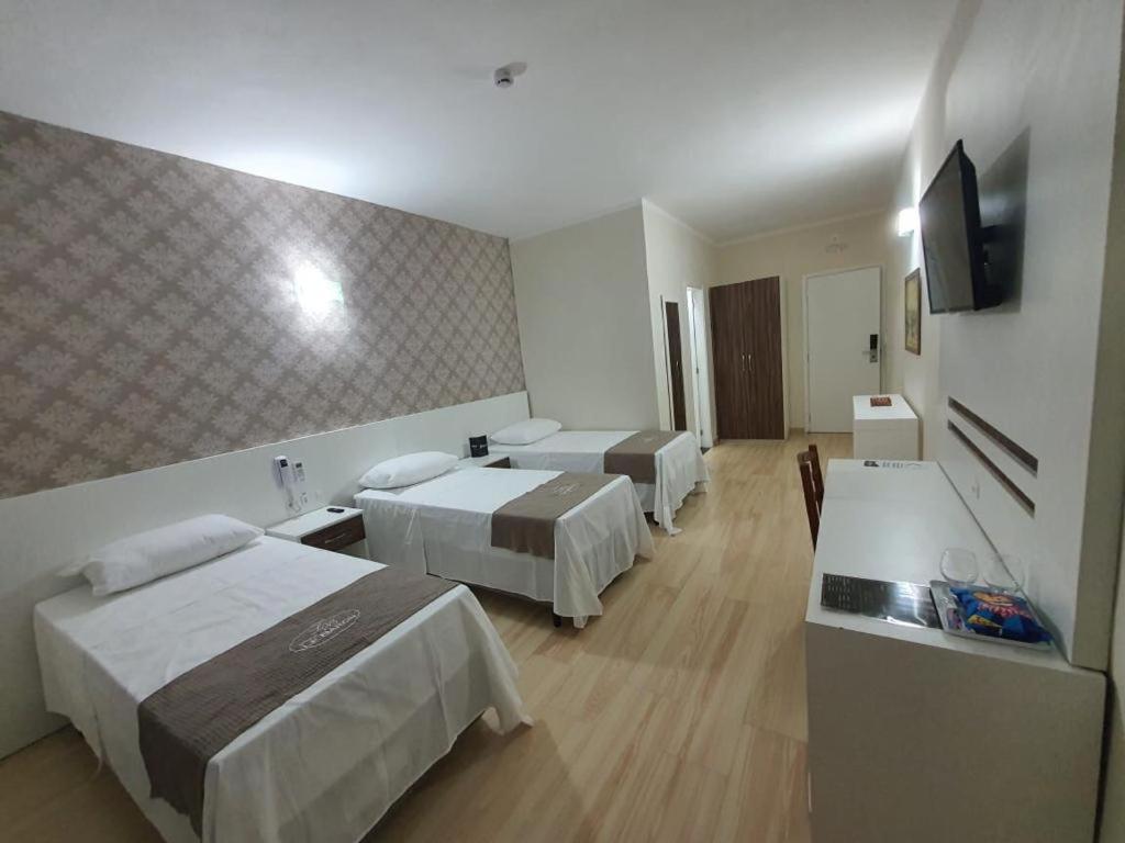 Charles Hotel Pôrto Ferreira المظهر الخارجي الصورة