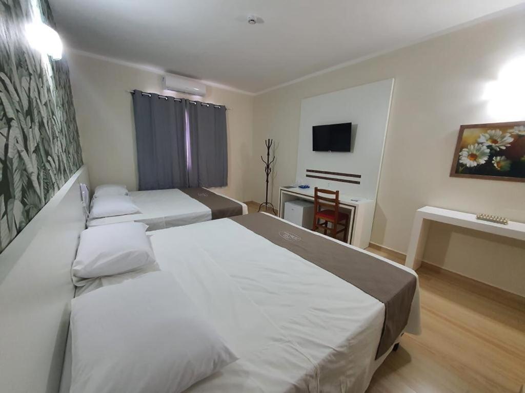 Charles Hotel Pôrto Ferreira المظهر الخارجي الصورة