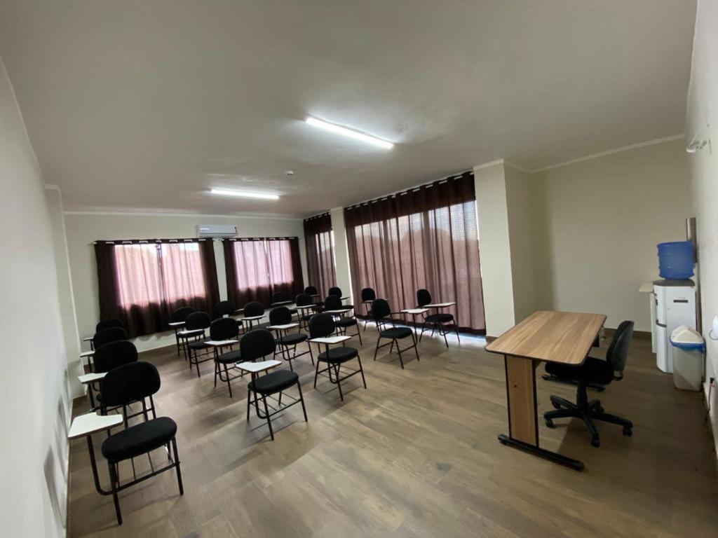 Charles Hotel Pôrto Ferreira المظهر الخارجي الصورة